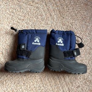 Toddler snow boots
